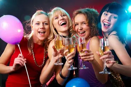 Tippek az esküvő egy pirítós-mester nélkül ötleteket a megváltás és esküvői videóverseny