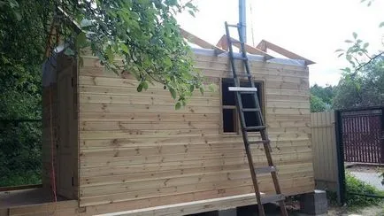 Építése egy fa nyári vendégház saját kezűleg Építése egy fa nyári vendégház saját kezűleg