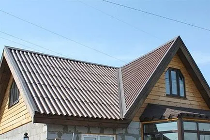 Szaruszint nyeregtetős tető fürtös számítás különböző bevonatok