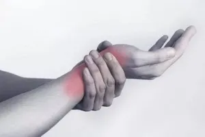 Az inak gyulladása (styloiditis) a karon tünetek és a kezelés (az inak gyulladása a kéz zárójel styloiditis közös tendinitis elektroforézis kezelés) Az inak gyulladása (styloiditis) a kéz tünetek és kezelés