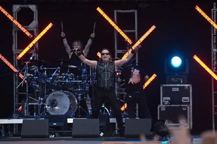 Top Ulyanovsk - hírek - a „Rock felett Volga» Rammstein koncerten összegyűlt 690.000 ember (Volga) Top Ulyanovsk - hírek - a „Rock felett Volga” Rammstein koncerten összegyűlt 690.000 ember