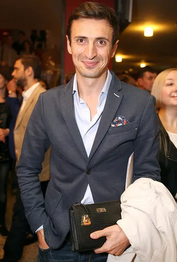 Univer Andrei Gaydulyan, amit csinálnak, Sambursky, Gogunsky és más projekt csillag, kozmopolita magazin (Andrei Gaydulyan) Univer Andrei Gaydulyan, amit csinálnak, Sambursky, Gogunsky és más projekt csillag, kozmopolita magazin
