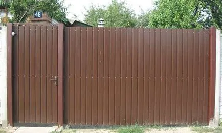 Gates hullámkartonból, hogyan lehet a saját kezét (csinálni) Gates hullámkartonból, hogyan lehet a saját kezét