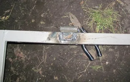 A kapu hullámkarton kezével rajzok, ábrák, utasítások A kapu hullámkarton kezével rajzok, ábrák, utasítások