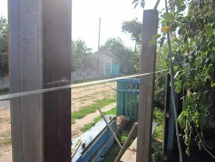 A kapu hullámkarton kezével rajzok, ábrák, utasítások A kapu hullámkarton kezével rajzok, ábrák, utasítások