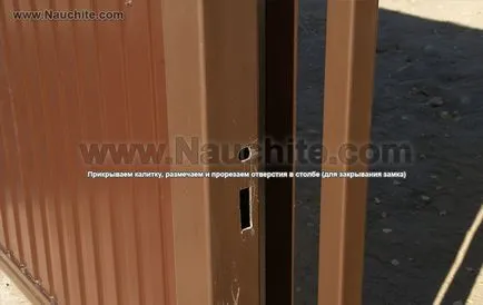 Kapu egy átjáró kapuhoz vagy külön (gate fotó) Kapu egy átjáró kapuhoz, vagy külön-külön