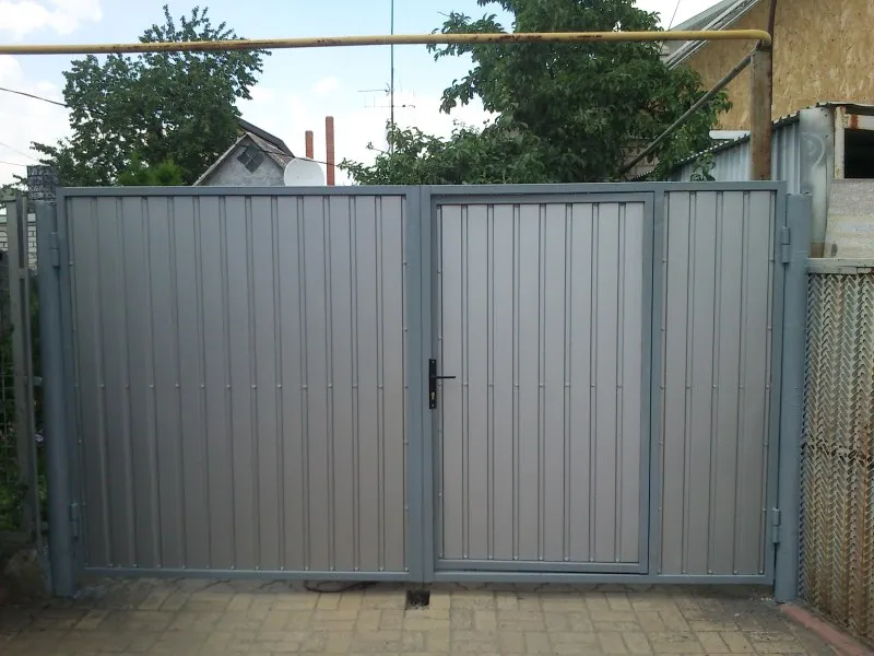 Gates a fotó szekció