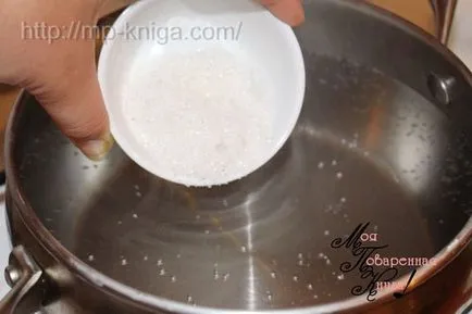 Konzervált zöldborsó recept egy fotó