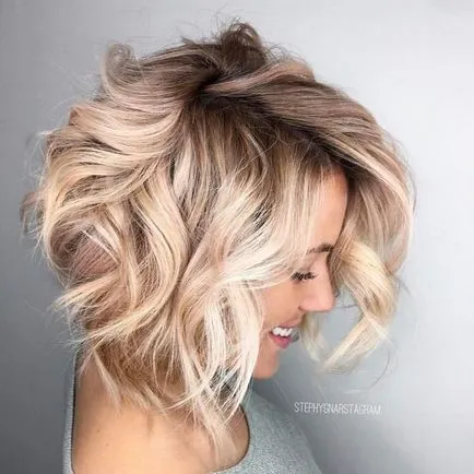 16 Stílusos hajvágás a göndör haj lehetőségek, amelyek nem igényelnek stack (haircut) 16 Stílusos hajvágás a göndör haj lehetőségek, amelyek nem igényelnek stack