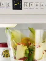 Hűtőszekrény működik, de lefagy