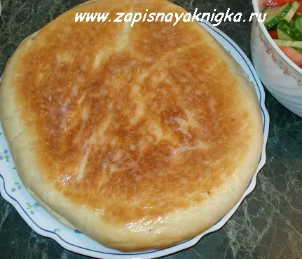 KHACHAPURI sajttal recept lépésről lépésre fotó (hogyan kell főzni KHACHAPURI) KHACHAPURI sajt-lépésre recept fotók