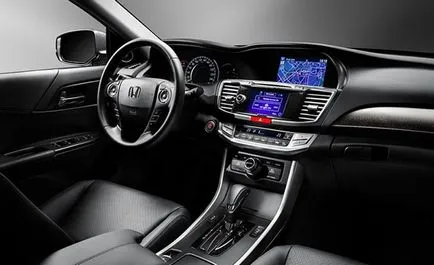 Honda Accord, amit összegyűjtöttünk, és úgy néz ki, mint egy modell a piacon (akkord) Honda Accord, amit összegyűjtöttünk, és úgy néz ki, mint egy modell a piacon