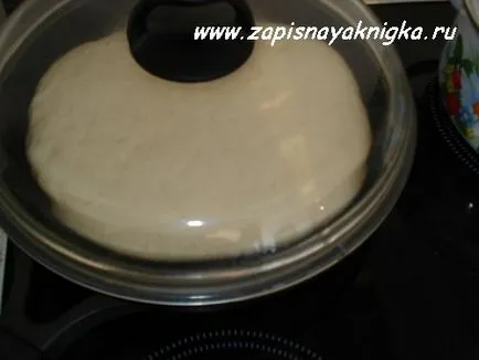 KHACHAPURI sajt-lépésben recept fotók (fényképek) KHACHAPURI sajt-lépésre recept fotók