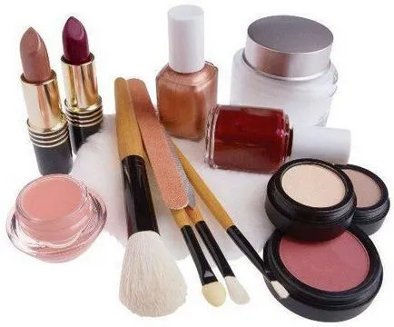 Mi a make-up, ami szükséges, és hogy (az, hogy szükség van) káros a bőrre Mi a make-up, ami szükséges, és hogy ez káros a bőrre