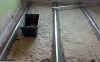 Esztrich padló, egy magánházban, a saját kezével, mint a lehetőség, hogy a padló bázis (emelet) Esztrich padló, egy magánházban, a saját kezével, mint a lehetőség, hogy az aljzatra