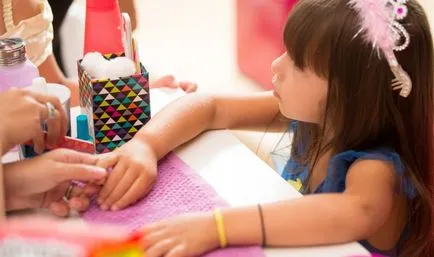 Gyermek manikűr otthon gyönyörű fotó ötletek videó