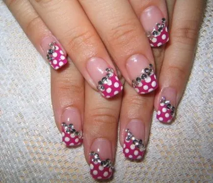 Nails tervezés 2018 130 kép rajzok a körmök (köröm) Nail Design 2018 130 kép rajzok a körmök