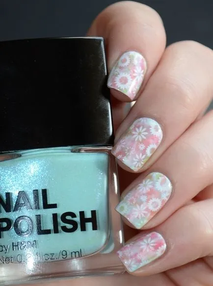 Nails tervezés 2018 130 kép rajzok a körmök (köröm) Nail Design 2018 130 kép rajzok a körmök