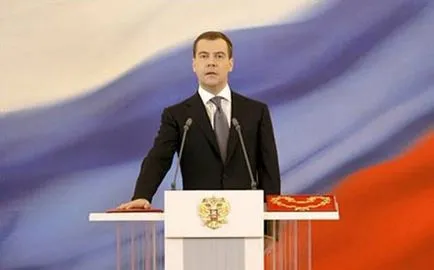 Dmitry Medvedev, egy rövid életrajz, fotó és videó, a személyes élet