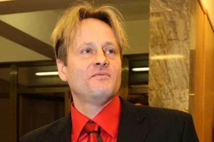 Eduard Radzyukevich - életrajz, fotók, személyes élet, hírek 2017 Filmográfia (Edward) Eduard Radzyukevich - életrajz, fotók, személyes élet, hírek 2017 Filmográfia
