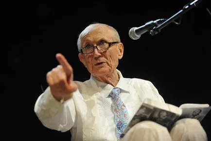 Yevgeny Yevtushenko - életrajz, a személyes élet, fotó, munka, a halál és a legfrissebb hírek 2017