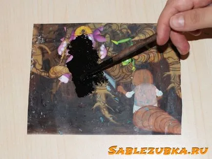Gravírozás kezét egy papírt otthon 4 módja