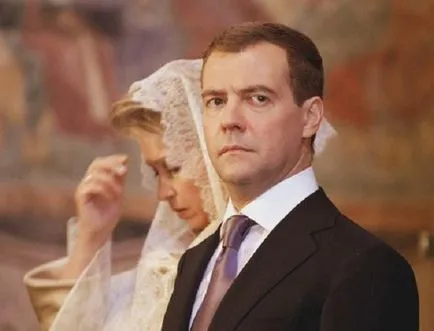 Ilya Medvedev életrajz fia a kormányfő (Ilia) Ilya Medvedev életrajz fia a miniszterelnök