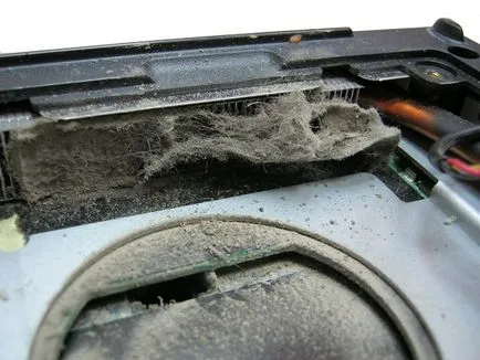 Ez a blog, hogyan kell szétszedni a laptop eMachines D620 (először vegye ki) Ez a blog, hogyan kell szétszedni a laptop eMachines D620