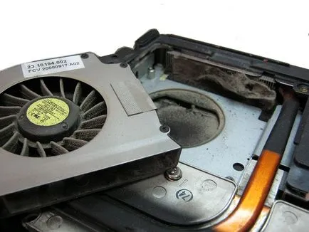 Ez a blog, hogyan kell szétszedni a laptop eMachines D620 (eMachines) Ez a blog, hogyan kell szétszedni a laptop eMachines D620