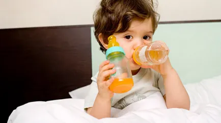 Hogyan készítsünk almalé 4 hónapos baba 4 hónapos (gyermek) Hogyan készítsünk almalé 4 hónapos baba 4 hónapos