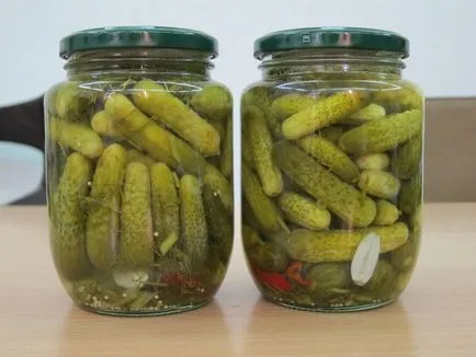 Hogyan savanyú uborka ropogós, konzerv recept legfinomabb literes üvegekbe, mint