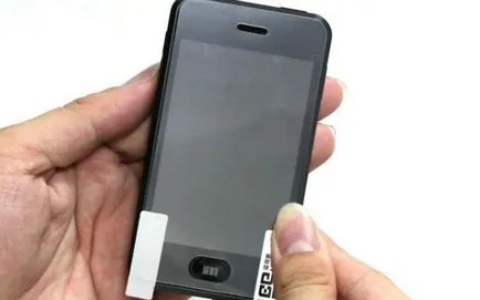 Mivel a paszta film a smartphone (védőfóliát paszta) Hogyan illessze film okostelefonon