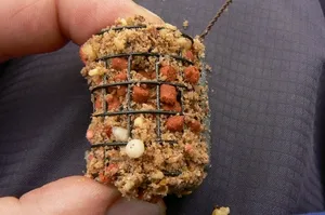 Hogyan felszerelni a feeder szól, hogyan lehet a kezelésére, és hogy tartalmazza az etetés berendezések,