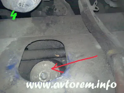 Cseréje az alkar elülső felfüggesztés VAZ-2101 VAZ-2102, VAZ-2104 VAZ-2105,