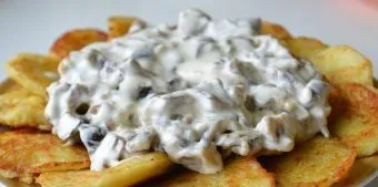 Mi mártással a burgonya alkalmas olcsó és finom receptek (kemencében sült krumpli szójaszósz recept feta sajt vágott fokhagymát mártással) Mi mártással a burgonya alkalmas olcsó és finom receptek