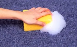 Hogyan tisztítsa meg a szőnyeget otthon, anélkül, hogy távol a padló (home) Hogyan tisztítsa meg a szőnyeget otthon, anélkül, hogy távol a padló
