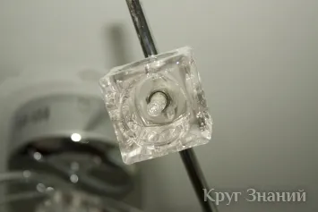 Hogyan változtassuk meg a halogén izzót a csillár - egy kört a tudás