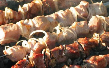 Főzni barbecue sertéshús (receptek)