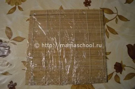 Hogyan készüljünk tekercs otthon recept fényképpel (tekercs) Hogyan készüljünk tekercs otthon recept egy fotó