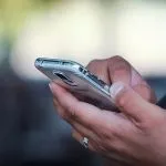 Hogyan lehet ellenőrizni az e-jegy a gépen szám és név