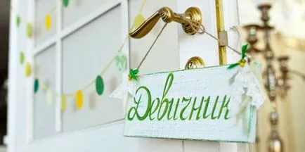 Hogyan töltik a leánybúcsú az esküvő előtt (hogy tartsa a leánybúcsú esküvő előtt ház) Hogyan töltik a leánybúcsú az esküvő előtt