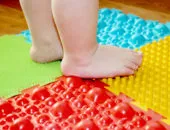 Hogyan készítsünk egy masszázs (ortopéd) mat gyerekek a fényképet kéz (csinálni) Hogyan készítsünk egy masszázs (ortopéd) mat gyerekek saját kezűleg fotó
