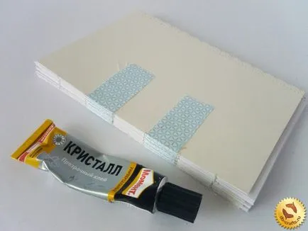 Hogyan készítsünk egy könyv vagy notebook papírt a kezét, valamint a gyönyörű grafikát (kéz) Hogyan készítsünk egy könyv vagy notebook papír a kezével, valamint egy szép borító