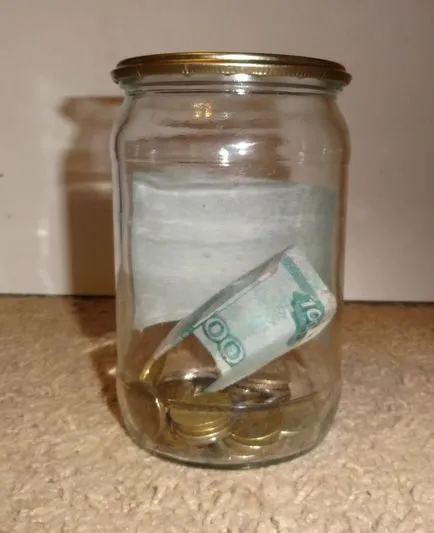 Hogyan készítsünk egy malacka bank érme a jar a kezével (malacka bank) Hogyan készítsünk egy malacka bank érmék bankok saját kezűleg