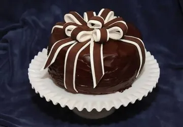 Hogyan készítsünk dekorációk a torta saját kezűleg (kéz) Hogyan készítsünk dekorációk a torta a kezével