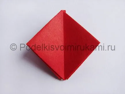 Hogyan lehet a papír tulipán a kezükből (saját) Hogyan lehet a papír tulipán a saját kezét