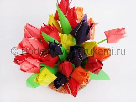 Hogyan lehet a papír tulipán a kezükből (papír) Hogyan lehet a papír tulipán a saját kezét