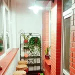 Hogyan lehet díszíteni az erkélyen kezével Photo dekoráció ötletek loggia