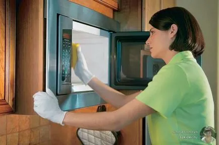 Hogyan lehet eltávolítani a szaga a mikrohullámú otthon (home) Hogyan lehet eltávolítani a szaga a mikrohullámú otthon