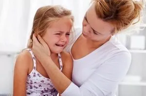 Hogyan, hogy megnyugtassa a babát, ha ez hisztérikus orvos tanácsát